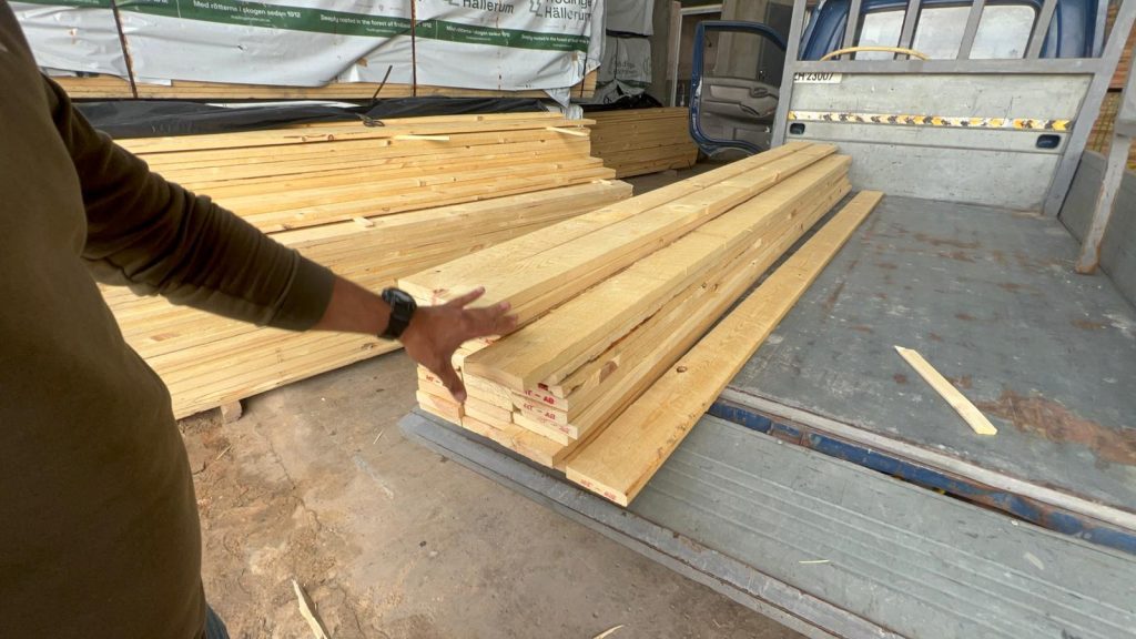 whatsapp image 2025 12 06 at 10.39.02 453aa2f4